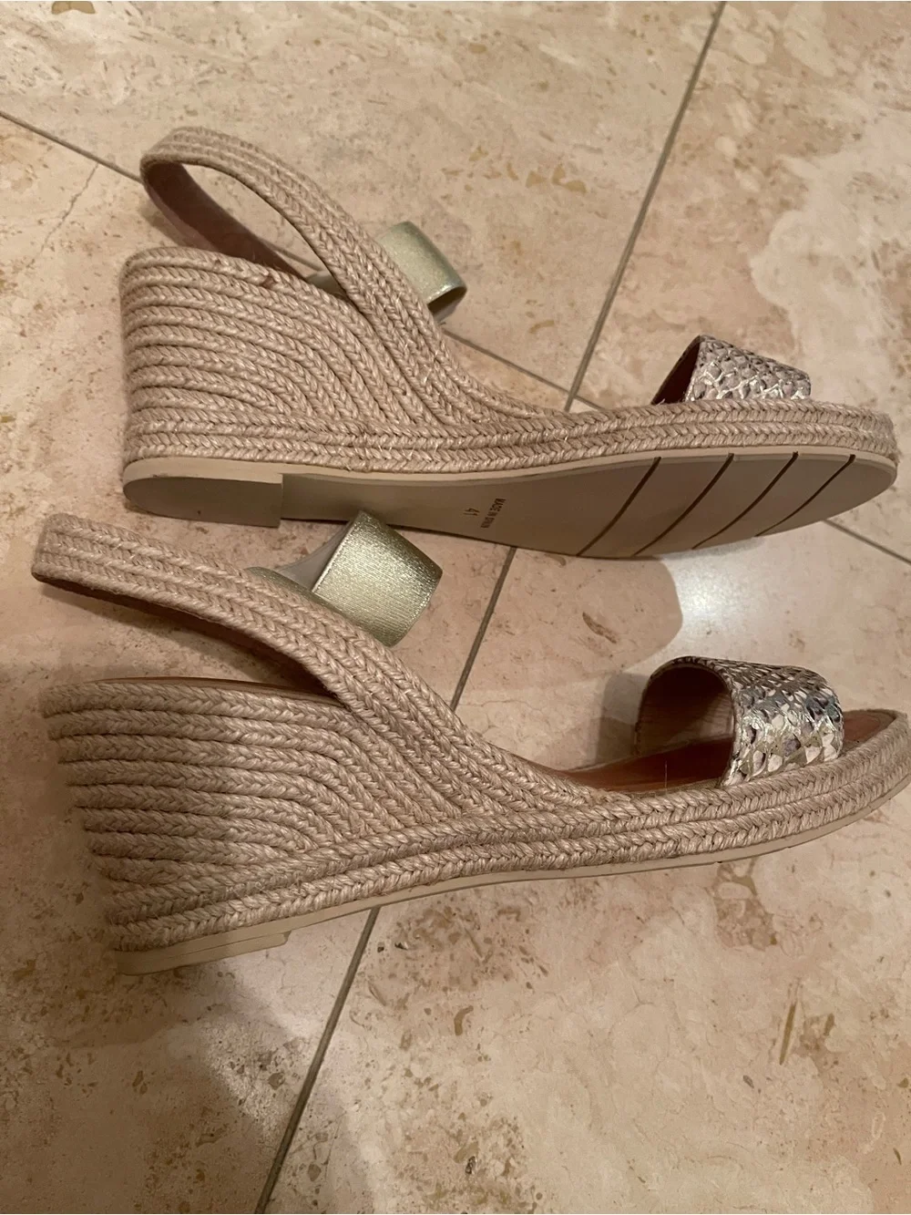NWOT Casteller Made in Spain Wedge Espadrille Sandals in sz 41